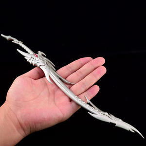 Modello di Arma in Lega Fengyun Anime Edizione Speciale 'Bear <span class=keywords><strong>the</strong></span> <span class=keywords><strong>Crime</strong></span> of Space' Spada Personalizzata Grande 30CM Regalo Promozionale - Product Image 2