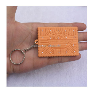 3Inch Tùy Chỉnh Thiết Kế Logo Mới Sô Cô La Keychain Silicone Cao Su <span class=keywords><strong>PVC</strong></span> <span class=keywords><strong>Keyring</strong></span> Nhà Máy - Product Image 3