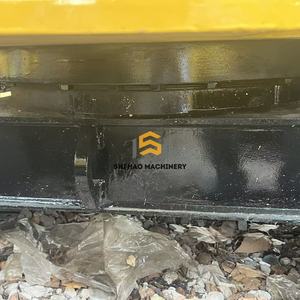 Excavatrice Caterpillar 305.5E2 5.5T d'occasion de haute qualité, importée, idéale pour les travaux d'aménagement paysager, de terrassement et de construction - Product Image 6