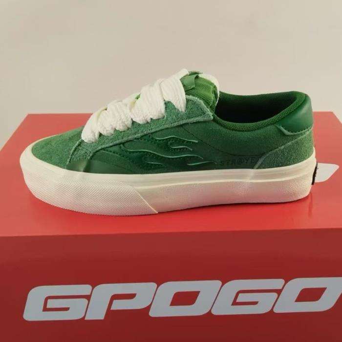 สีเขียว