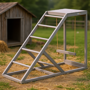 Centro de Actividades de Madera para Gallinas con Columpio, Perchas y Plataforma Escalera para Ejercicio en Gallinero - Product Image 2