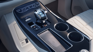 DONGFENG FORTHING V9 nuovo <span class=keywords><strong>furgone</strong></span> di Taxi ibrido elettrico per <span class=keywords><strong>auto</strong></span> di lusso a energia cinese recentemente lanciato per la vendita - Product Image 6