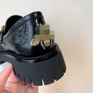 Broderie abeille talon <span class=keywords><strong>compensé</strong></span> deux porter des sandales femmes plate-forme chaussures - Product Image 2