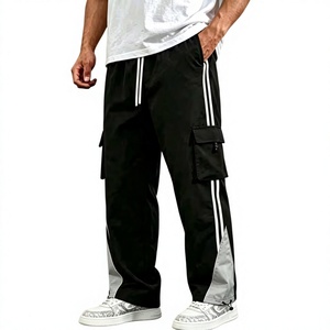 Pantalon de jogging cargo noir pour homme, taille élastique, cordon de serrage, poches latérales, décontracté, respirant, séchage rapide, écologique - Product Image 1