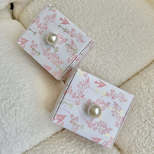 Caja de Regalo Cuadrada Pintada <span class=keywords><strong>a</strong></span> Mano para Dulces de Boda, con Diseño de Perlas, Estilo Chino - Product Image 3