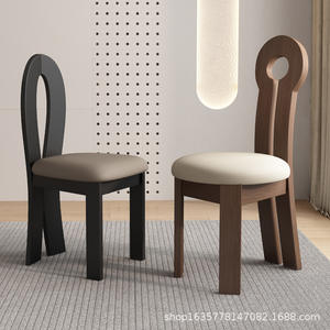 Chaise de salle à manger en bois moderne avec dossier rembourré, mobilier pour la maison et les restaurants, design de style français - Product Image 1