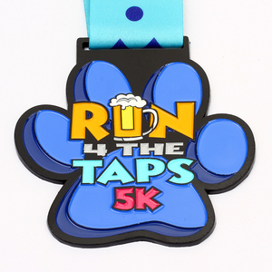 中国工厂可爱雕刻镂空奖牌定制卡通狗标志金属国家狗日奖牌 - Product Image 3