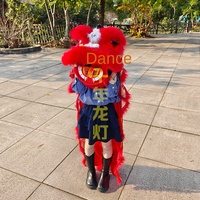 Ensemble de vêtements de performance de danse du lion de 6/9 pouces pour enfants comprenant un pantalon jupe et un accessoire de tête Foshan jouet de lion d'éveil de salle de bal en plastique