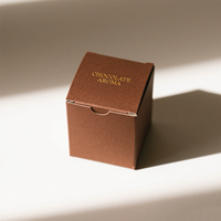 Petite boîte d'emballage d'expédition avec design personnalisé et logo boîte cadeau pour bougies boîte cadeau support boîte à bougie personnalisée en relief et effet UV