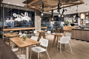 Bancone Bar in Legno Funroad con Striscia Luminosa, Design d'Interni in Stile <span class=keywords><strong>Vintage</strong></span> per Caffetteria e Arredamento Commerciale - Product Image 3