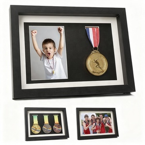 Cadre photo A4 en MDF noir et blanc, cadre de présentation de médailles, cadres de présentation d'ombres imprimés UV pour les coureurs, marathon, <span class=keywords><strong>course</strong></span>, tous les sports - Product Image 2