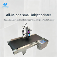 Imprimante jet d'encre sur convoyeur 4POLETECH, machine de codage intégrée pour l'impression de date, de lot et de code QR sur boîtes en carton
