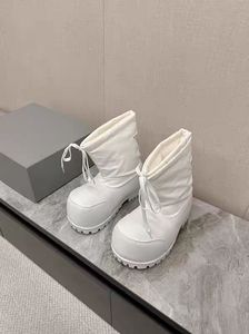 Botas de Nieve de Tacón Alto y Punta Redonda, con Cordones, Parte Superior de Gamuza, Suela de Goma, Ligeras, Transpirables, Blancas/Negras, Moda de Invierno - Product Image 1
