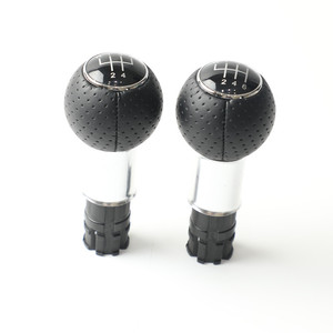 Pommeau de levier de vitesse pour Audi A3, cuir, noyau de 23 mm d'épaisseur, 5 ou 6 vitesses, design ergonomique - Product Image 4