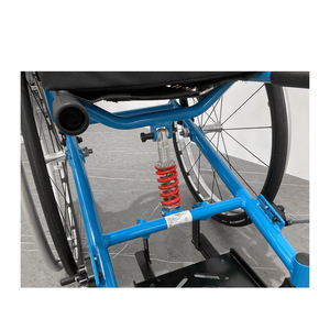 Silla de ruedas de ocio elegante: aluminio de alta calidad, opciones de asientos anchos, conducción suave con suspensión de resorte - Product Image 2