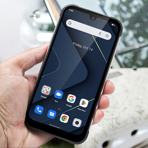 Großhandel UNIWA W555 Doppel kamera Seiten taste für SOS oder <span class=keywords><strong>PTT</strong></span> Teppich Mobile Smartphone - Product Image 1