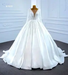 Gaun pengantin putih modis Musim Panas 2024 gaun Formal wanita berlian imitasi mewah kelas atas gaun pernikahan wanita