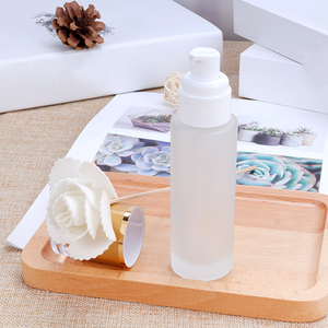 ที่กำหนดเองราคาถูก50มิลลิลิตรเครื่องสำอางขวดที่ว่างเปล่ากระจกฝ้าขวดโลชั่นสาระสำคัญที่มีปั๊มเครื่องพ่นสารเคมีฝา - Product Image 2