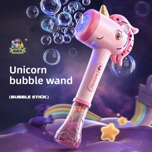 Nouveau pistolet à bulles licorne 2026, <span class=keywords><strong>baguette</strong></span> à bulles électrique automatique lumineuse, anti-fuite, jouet portable pour garçons et filles - Product Image 1