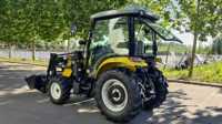 Tracteur certifié CE, export direct d'usine, avec puissance et équipements de travail personnalisés