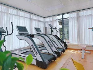 Caminadora Eléctrica Portátil para Gimnasio con Motor 3.0, Pantalla LED, Capacidad de 200 kg, Seguimiento de Calorías y Función de Caminata - Product Image 6