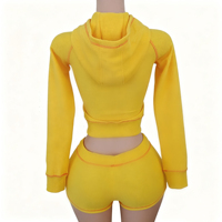 Ensemble de survêtement femme printemps 2026 en maille gaufrée, 2 pièces, personnalisé, à manches longues, avec capuche et short, ensemble assorti pour femme