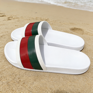 Sandales plates rayées de luxe sur mesure pour femmes 2026, chaussons d'extérieur haut de gamme, claquettes de mode en gros - Product Image 3