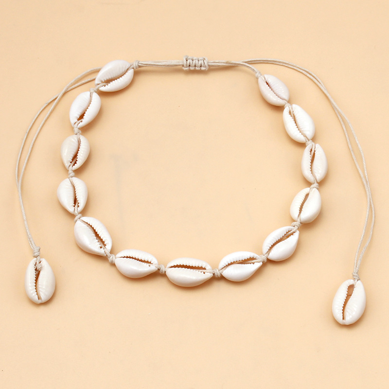 Stretchable white rope shell necklace
