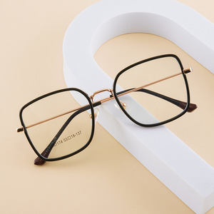 Monturas de Gafas Cuadradas Tr87174 con Lentes de Acetato, Protección Anti Luz Azul, Unisex - Product Image 1