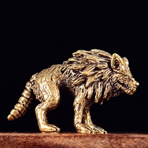 Figura Decorativa de Lobo <span class=keywords><strong>Rey</strong></span> de Latón, Adorno Creativo Retro Sólido para Oficina, Hogar o Mesa de Té - Product Image 1