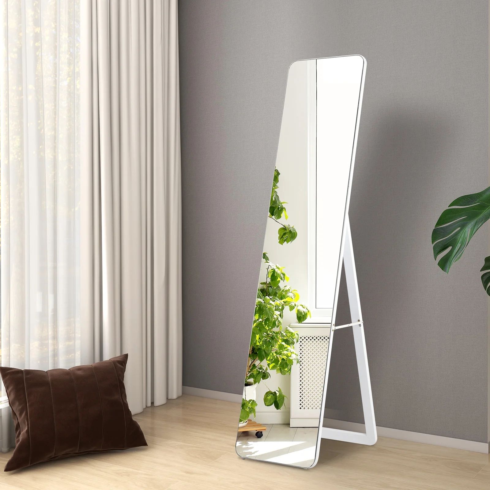 กรอบสีขาว