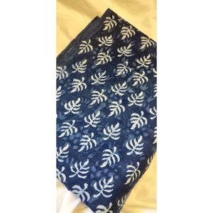 Tela estampada de algodón suave a rayas de alta demanda, transpirable y cómoda para vestidos de mujer, camisas, revestimientos de decoración del hogar - Product Image 1