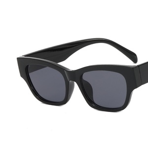 แว่นกันแดดสไตล์เรโทร ป้องกันรังสียูวี สำหรับกิจกรรมกลางแจ้ง แว่นกันแดดผู้หญิงระดับไฮเอนด์ แฟชั่น - Product Image 4