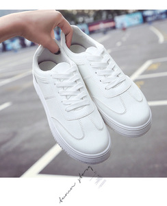 Nouvelles baskets décontractées pour femmes en cuir PU blanc à plateforme basse, collection printemps - Product Image 5