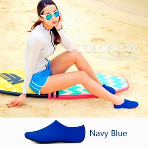 Calcetines de neopreno para adultos, botas de neopreno de 2,5mm, para agua, yoga, piscina, playa, caminar, deporte, surf, buceo - Product Image 2