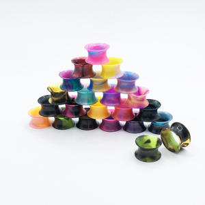 أزياء مزدوجة اشتعال مقاييس رقيقة سيليكون ثقب المجوهرات سدادات الأذن الأنفاق اللحم - Product Image 3