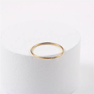 حار بيع 1 مللي متر داينتي الفولاذ المقاوم للصدأ واحد اثنين ثلاثة تشيكوسلوفاكيا حجر خاتم للنساء - Product Image 6