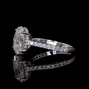 Oval Elegance Lab Diamond Ring Halo Setting Pave Band 14K 18K Oro - Product Image 2