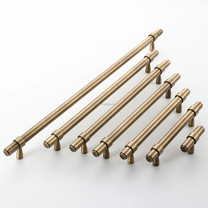 Puxador de Armário e Gaveta em Latão Puro Dourado, Estilo Nórdico Minimalista Francês, para Uso Hoteleiro - Product Image 4