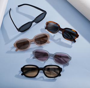 Lunettes de soleil rectangulaires vintage des années 90 pour femmes et hommes, lunettes de soleil carrées ovales tendance, lunettes de soleil rétro hip hop streetwear, lunettes de soleil tendance - Product Image 1
