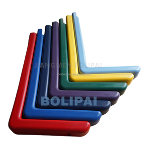 Housse de protection et rembourrage colorée pour panneau de basket-ball <span class=keywords><strong>Pro</strong></span> Mold 60 mm avec PU et verre trempé, couleur personnalisée - Product Image 4