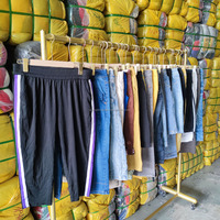 Pakaian musim panas ukay bale baju tangan kedua Pria celana pendek asli pria Sumber produsen grosir
