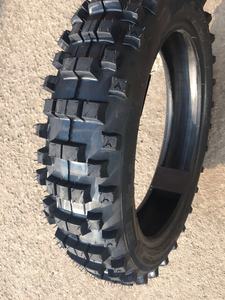 Haute puissance de préhension 140/80-18 140 80 18 Enduro Race hors route gros bloc <span class=keywords><strong>pneu</strong></span> et chambre à air de <span class=keywords><strong>moto</strong></span> - Product Image 2