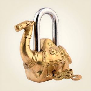 Cadenas en laiton orné en forme de chameau, serrure métallique vintage en forme d'animal avec gravure décorative et trou de serrure de style antique, décoration d'intérieur - Product Image 4