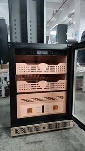 Humidor para Cigarros con Puerta de Vidrio Refrigerada por Compresor, Temperatura y Humedad Digitales, Capacidad para 500 Cigarros - Product Image 3