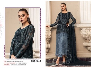 Traje de Salwar de colección festiva y de fiesta exclusivamente pakistaní con Dupatta para mujer disponible a precio de exportación - Product Image 4