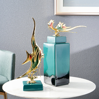SANLOREN Design de mode pour la décoration de bureau de bureau idéal pour les cadeaux présents Ornement de poisson à base verte