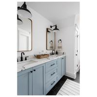 Meuble-lavabo double vasque autoportant bleu clair style Shaker avec quincaillerie dorée et vasque en pierre pour maison et hôtel (vente en gros)