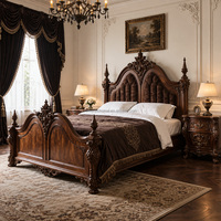 Lit King Size Européen Personnalisé en Bois Massif Marron Foncé avec Tête de Lit Ornée et Sculptée, Meubles de Chambre de Luxe pour Villa
