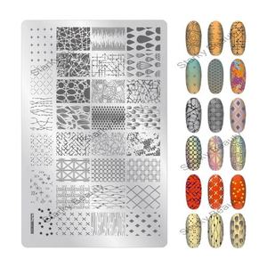 Plaque de tamponnage métallique pour ongles, motifs floraux de grande taille, tendance 2024, pochoirs pour nail art - Product Image 2